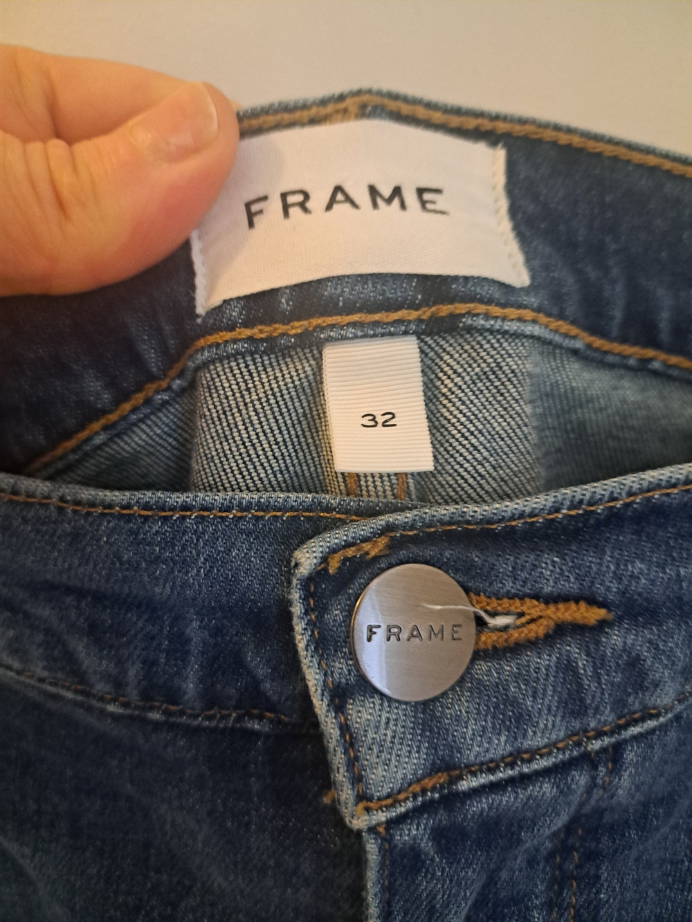 Frame Le PIXIE SYLVIE SLENDER STRAIGHT JEANS - Picture 5 of 6